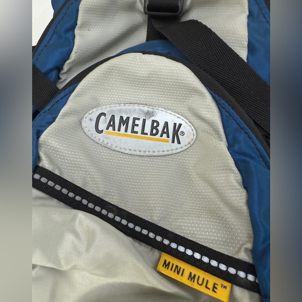 Camelbak Mini Mule Hydration Backpack 1.5L - No bladder - Picture 3 of 12